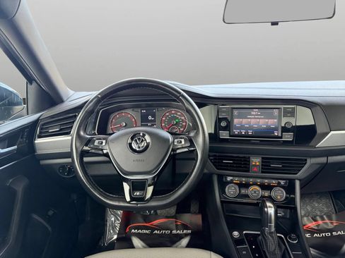Used 2019 Volkswagen Jetta R-Line FWD image 28