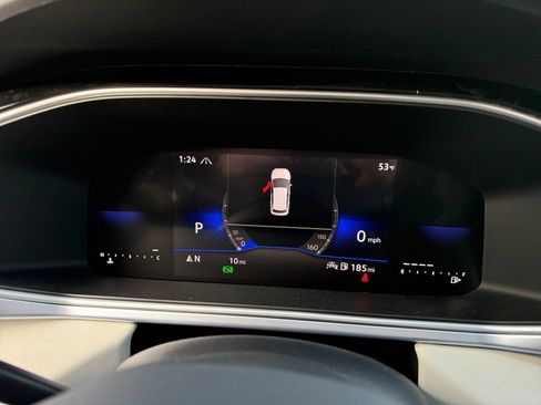 New 2026 Volkswagen Taos SE image 11