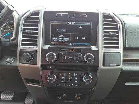 Used 2015 Ford F150 Lariat w/ Trailer Tow Package AWD/4WD image 22