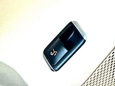 Used 2019 Mercedes-Benz GLA 250 GLA 250 image 43