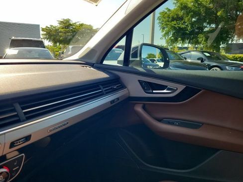 Used 2019 Audi Q7 2.0T Premium Plus w/ Premium Plus Package AWD/4WD image 29