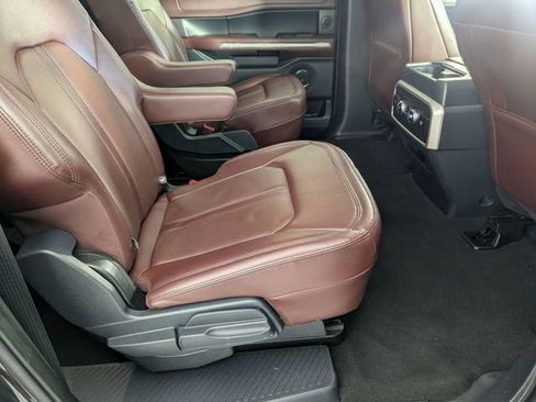 Used 2024 Ford Expedition Max Limited AWD/4WD image 34