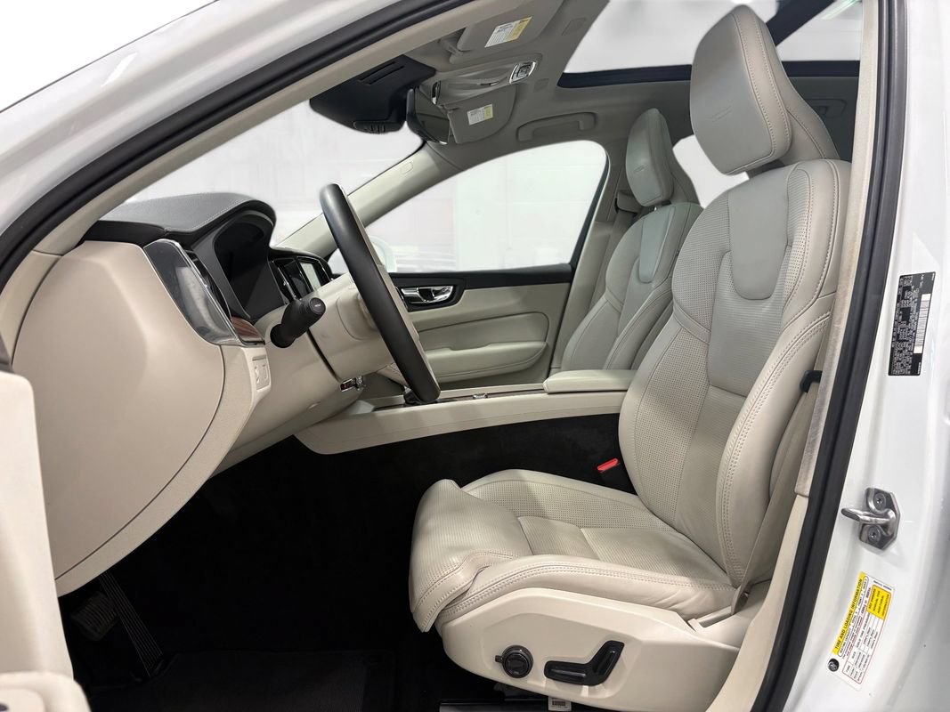 Used 2019 Volvo XC60 T5 Inscription AWD/4WD image 10