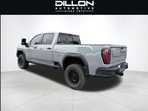 Used 2025 GMC Sierra 2500 AT4X w/ AT4X AEV Edition AWD/4WD image 3