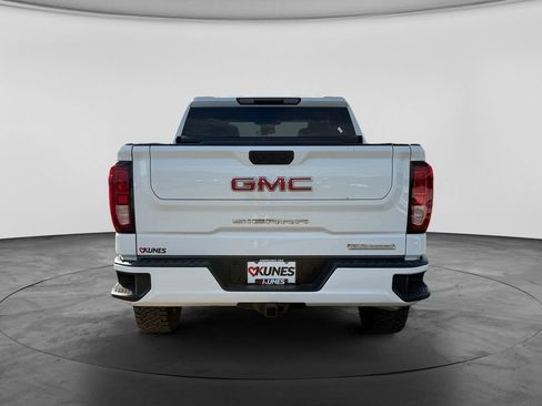 Used 2023 GMC Sierra 1500 Elevation AWD/4WD image 9
