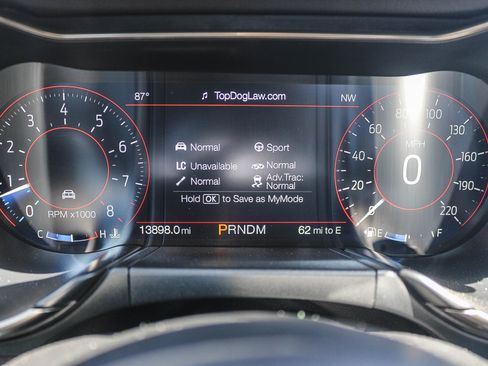 Used 2022 Ford Mustang Shelby GT500 w/ Technology Package RWD image 24