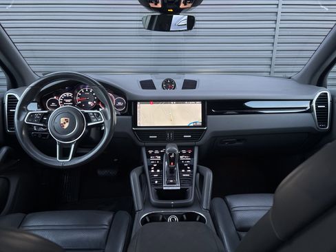 Certified 2019 Porsche Cayenne image 15