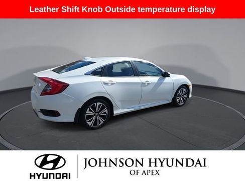 Used 2017 Honda Civic EX-L image 9