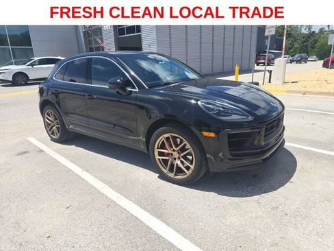 Used 2023 Porsche Macan S AWD/4WD image 1