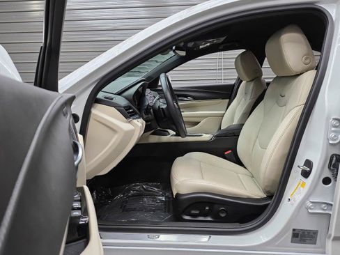 Used 2021 Cadillac CT4 Premium Luxury w/ Climate Package RWD image 13