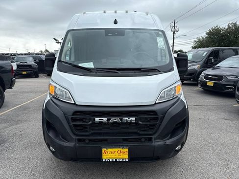 Used 2026 RAM ProMaster 2500 w/ Safety Group FWD image 2