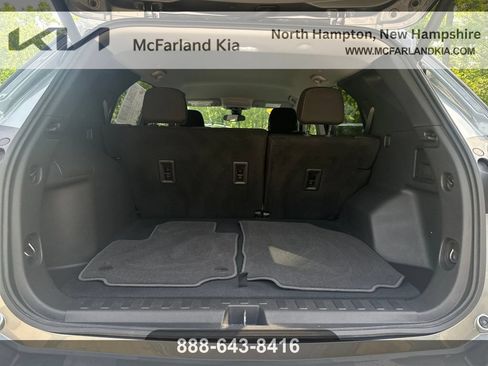 Used 2024 Chevrolet Equinox LT AWD/4WD image 30