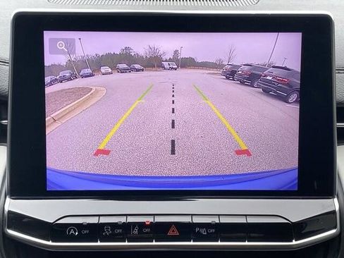 Certified 2023 Jeep Compass Limited image 11