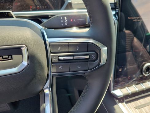 New 2025 GMC Sierra EV Denali image 17
