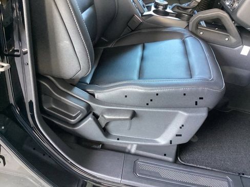 New 2025 Ford Bronco Badlands image 31