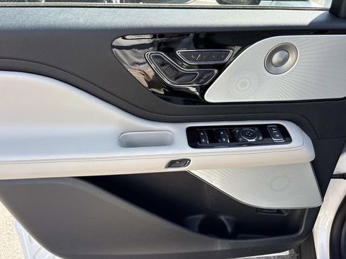 New 2026 Lincoln Aviator Reserve AWD/4WD image 21