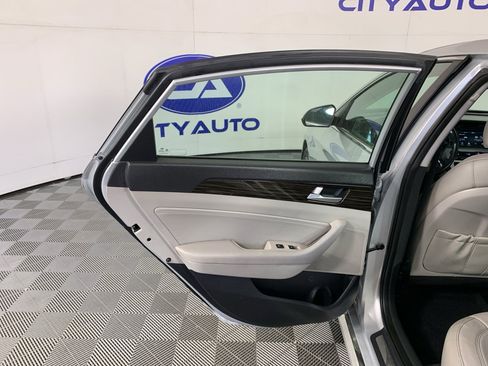 Used 2016 Hyundai Sonata Limited image 30