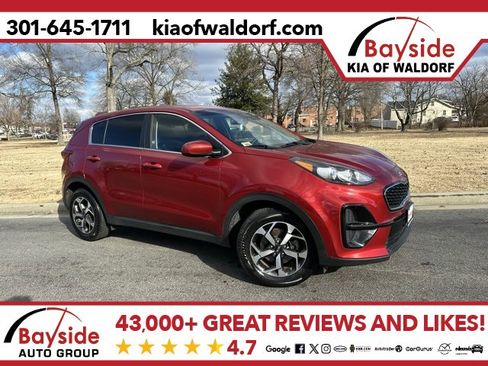 Used 2020 Kia Sportage LX image 1