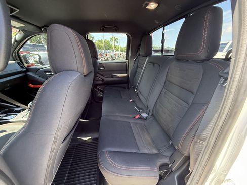 Used 2022 Nissan Frontier PRO-4X AWD/4WD image 29