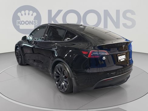Used 2022 Tesla Model Y Performance AWD/4WD image 4