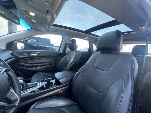 Used 2018 Ford Edge Titanium w/ Equipment Group 301A image 14