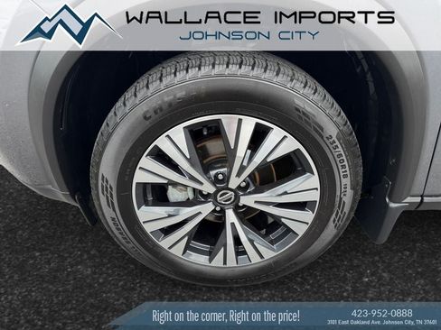 Used 2023 Nissan Rogue SV w/ SV Premium B Package AWD/4WD image 9
