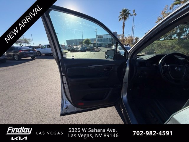 Used 2017 Honda Ridgeline RTL-T image 8