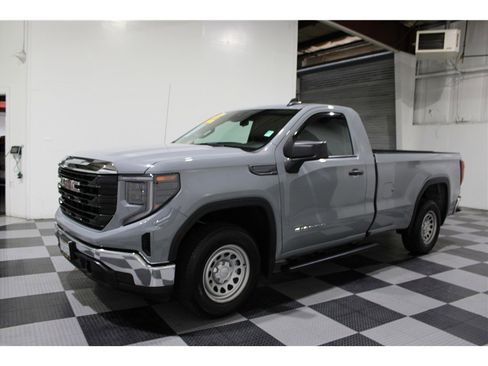 Used 2025 GMC Sierra 1500 Pro w/ Pro Value Package image 7