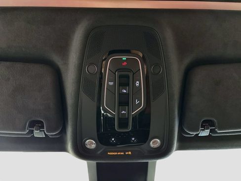 New 2026 Audi SQ7 Prestige AWD/4WD image 18