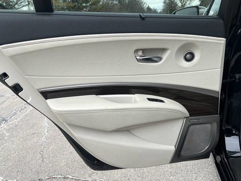 Used 2016 Acura RLX w/ Advance Package image 21