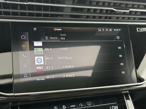 Used 2025 Audi Q7 2.0T Premium w/ Convenience Package AWD/4WD image 16