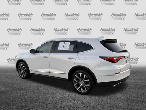 Used 2023 Acura MDX w/ Technology Package FWD image 8