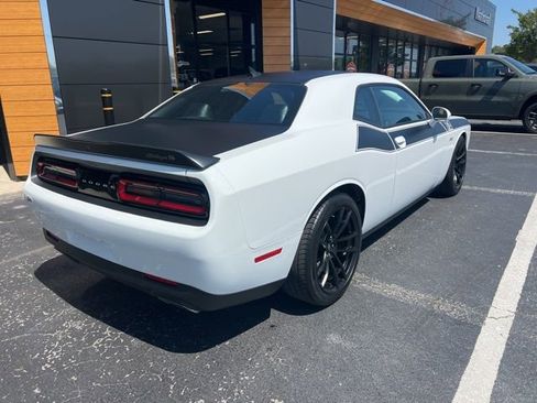 Used 2023 Dodge Challenger R/T Scat Pack w/ T/A Package image 22