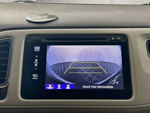 Used 2018 Honda HR-V EX image 21