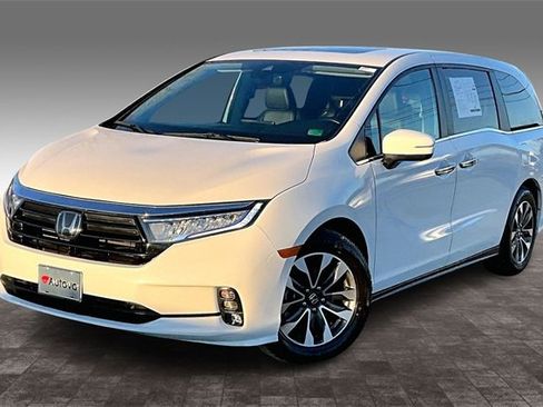 Used 2023 Honda Odyssey EX-L image 3