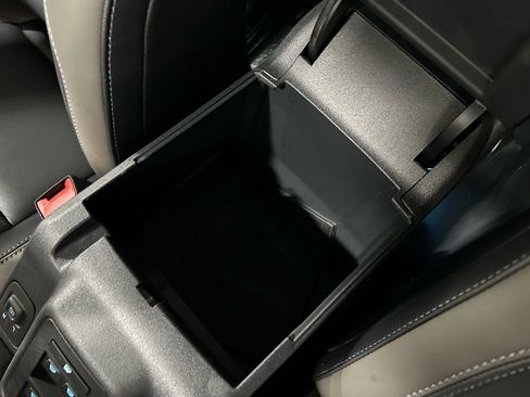 New 2026 Ford Bronco Outer Banks image 24