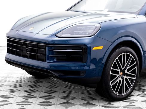New 2026 Porsche Cayenne Coupe image 35