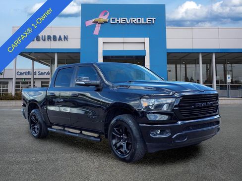 Used 2021 RAM 1500 Big Horn AWD/4WD image 3