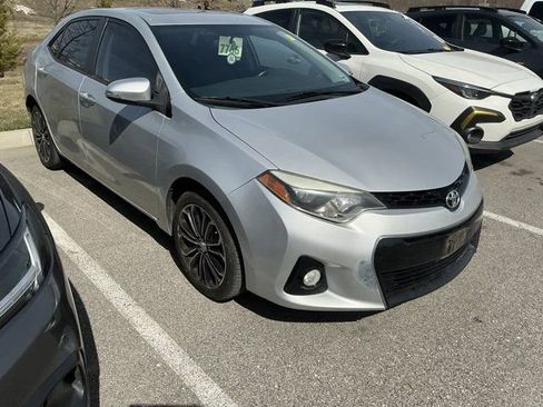 Used 2015 Toyota Corolla S image 4