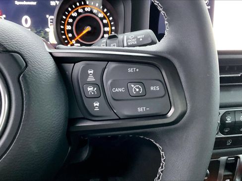 Certified 2025 Jeep Wrangler Rubicon w/ Safety Group image 17