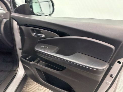 Used 2019 Honda Ridgeline RTL-E image 16