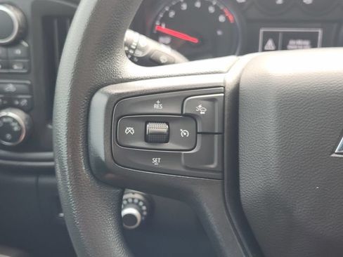 Used 2023 Chevrolet Silverado 1500 Custom AWD/4WD image 28