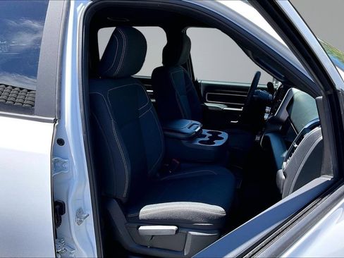 Certified 2026 RAM 2500 Big Horn AWD/4WD image 16
