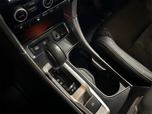 Used 2019 Subaru Ascent Limited image 34