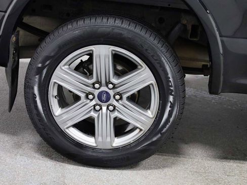 Used 2018 Ford F150 XLT w/ Equipment Group 302A Luxury image 31