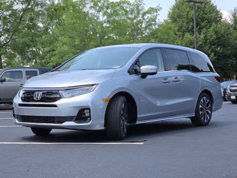Certified 2026 Honda Odyssey Elite image 21