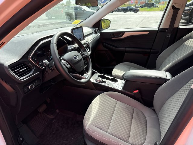 Used 2022 Ford Escape SE w/ Convenience Package AWD/4WD image 11