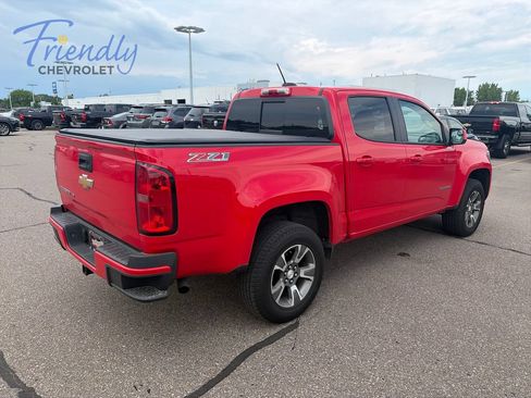 Used 2017 Chevrolet Colorado Z71 AWD/4WD image 3