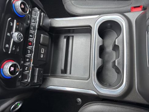 Used 2022 Chevrolet Silverado 1500 LTZ AWD/4WD image 23