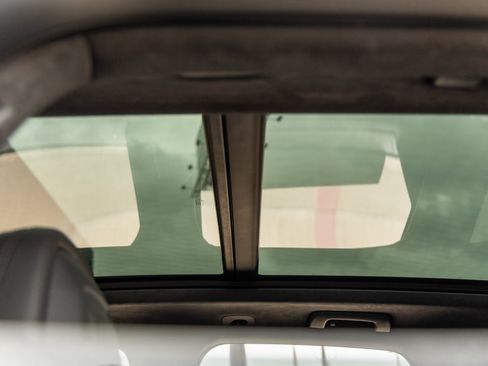 Certified 2022 Porsche Cayenne Turbo S image 26